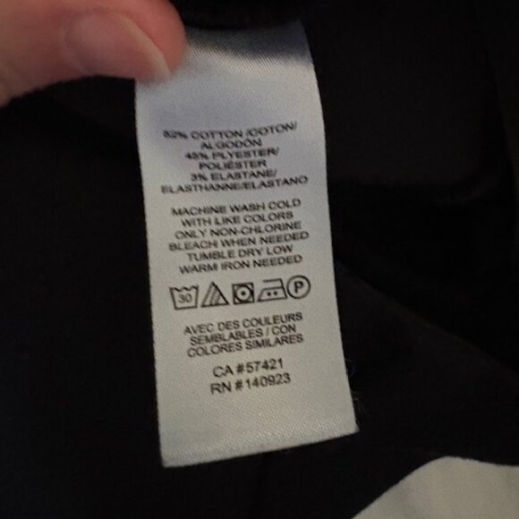 LOFT High-Waist Kick Crop Black Pants EUC - Picture 6 of 8